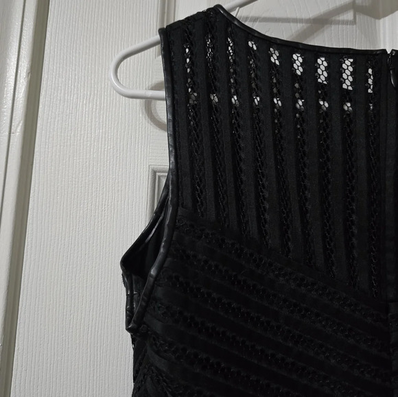 LRL Textured Chevron Scuba Sheath Dress, Vegan Leather Trim, Cage Neck, EUC! - Picture 10 of 14